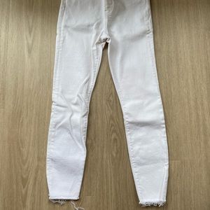 ZARA WHITE SKINNY JEANS